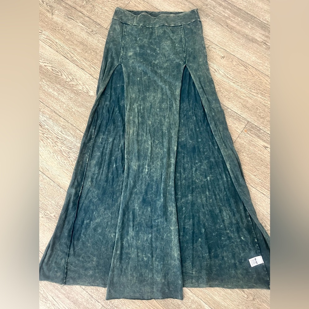 Tribe Kelley desert wonderer skirt